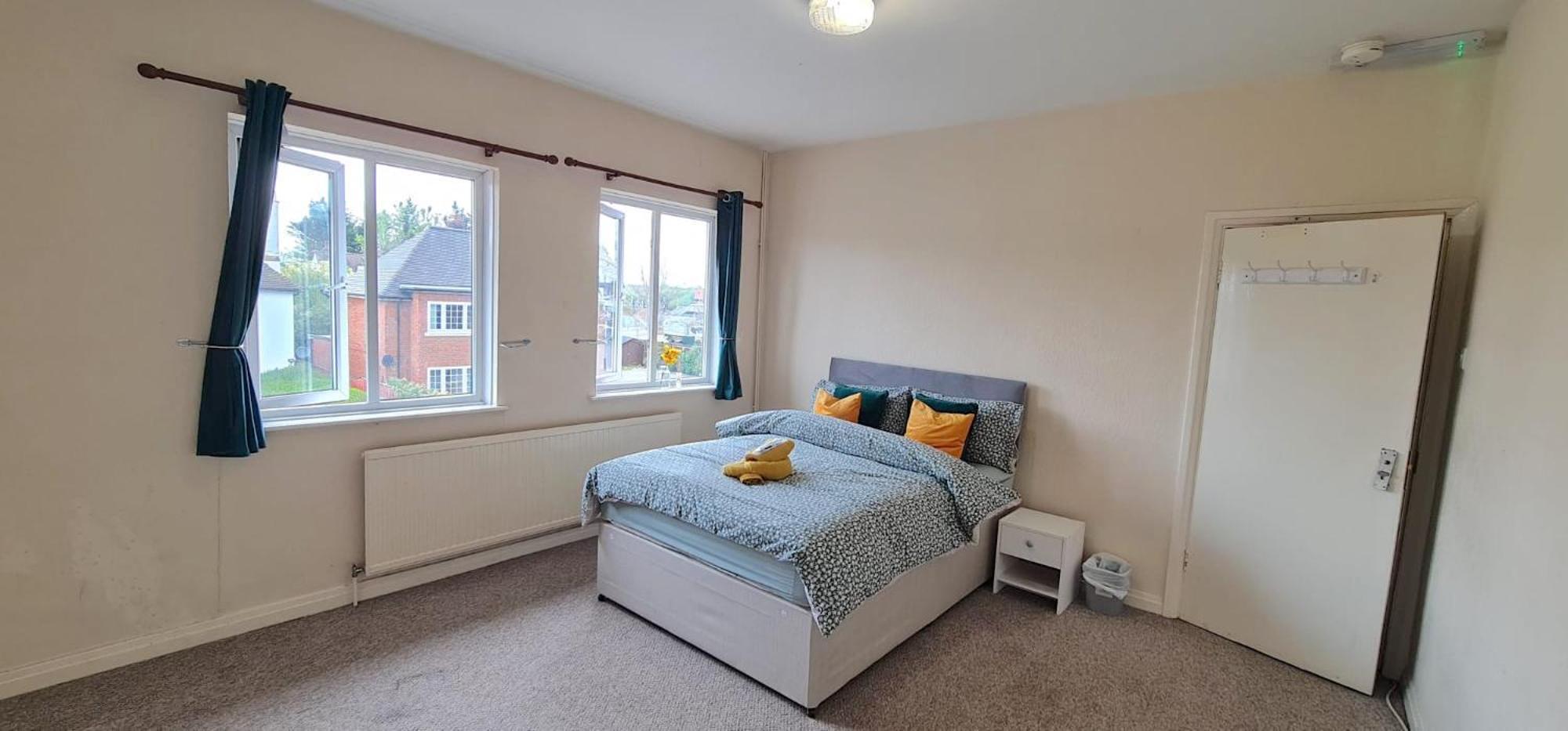 Move Inn Estates - Multiple Rooms London Exterior photo